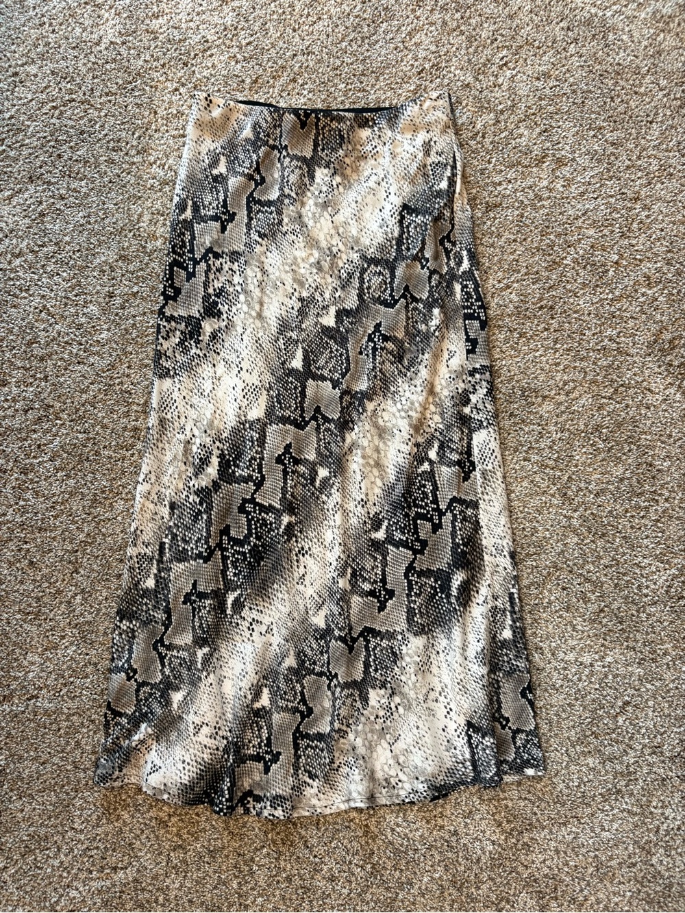 Sanctuary Neutral Snake Print Maxi Skirt